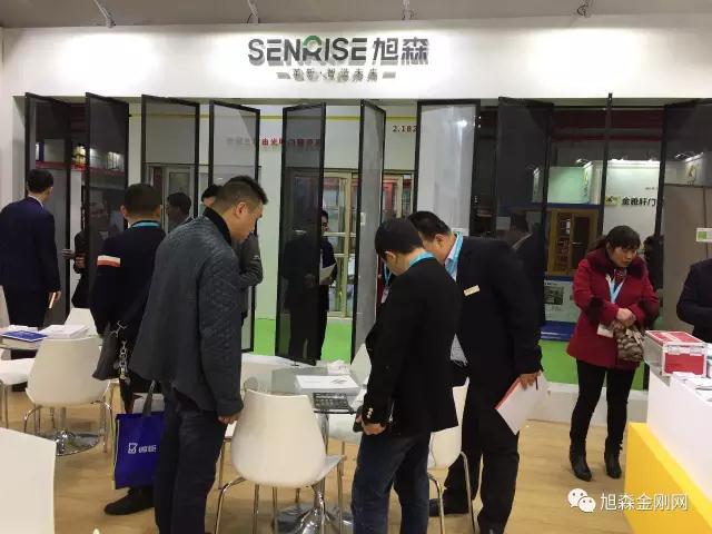 諸多代理考察新品